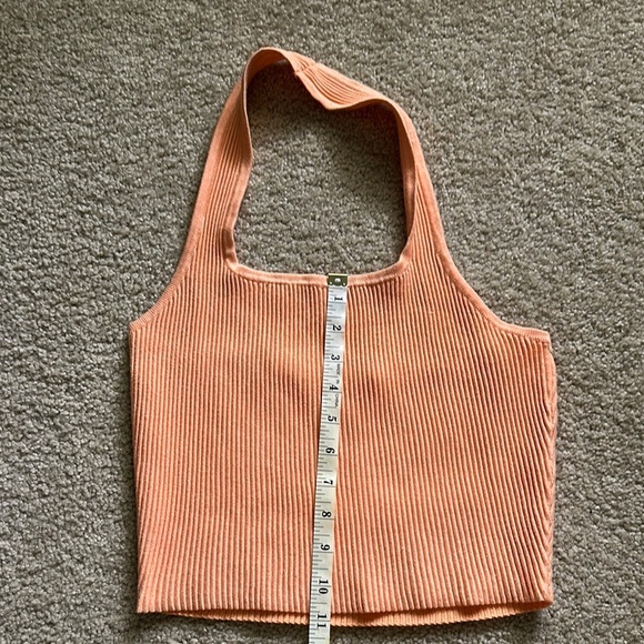 Gianni Bini Peach Ribbed Halter Top Cropped Women’s Medium - Picture 4 of 7
